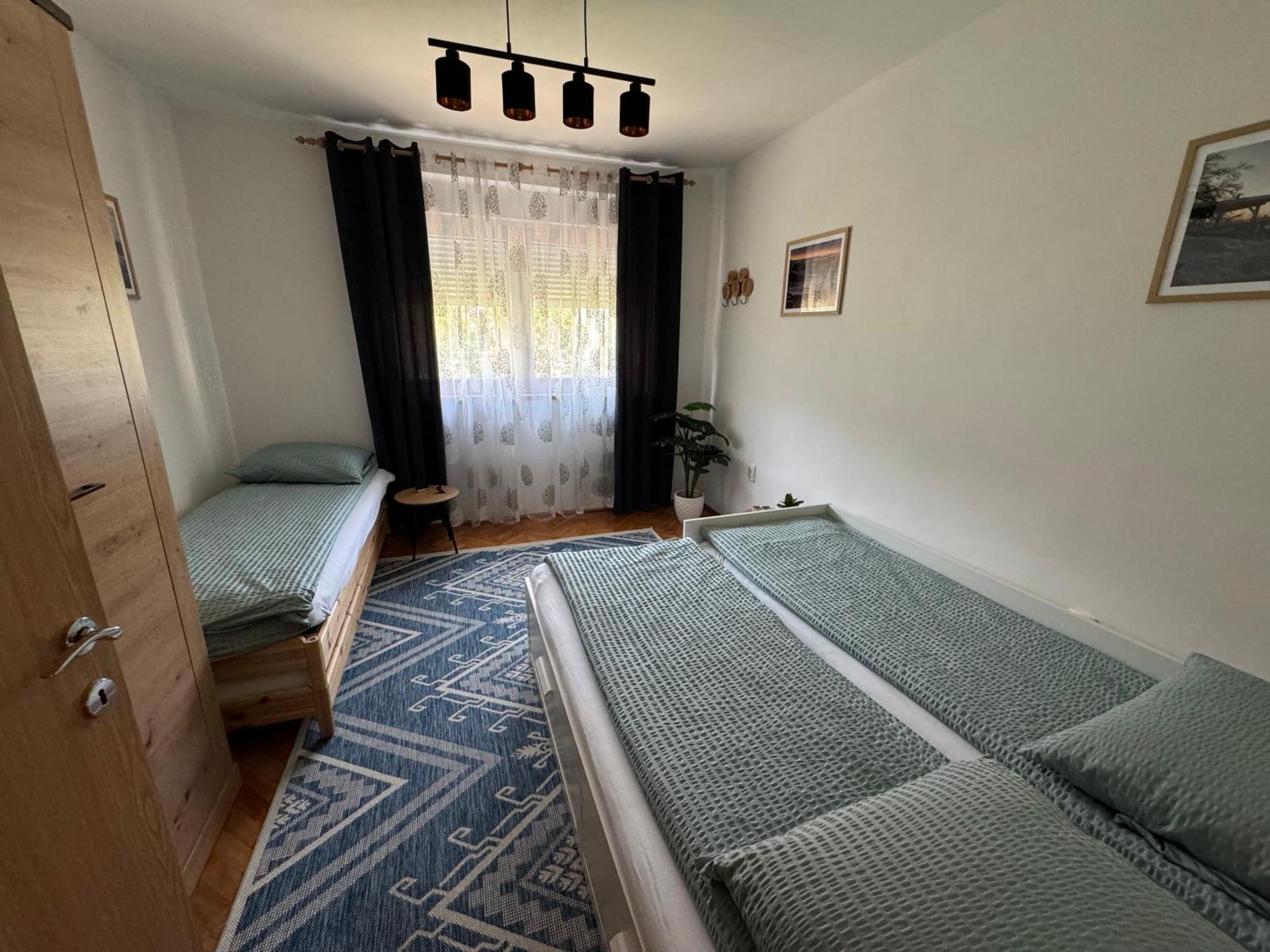 Lynx And Fox Self Check-In Free Parking Apartment Delnice Exterior foto